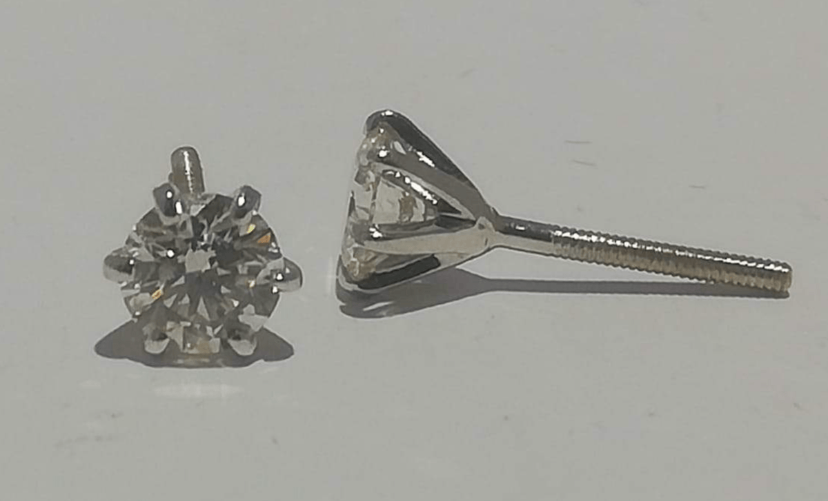 Single solitaire diamond earrings Clearance