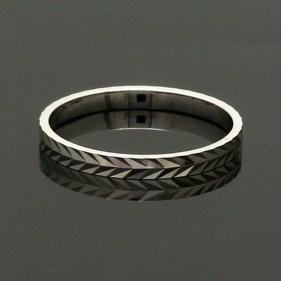 2mm Designer Japanese Platinum Women's Ring JL PT 1339 Women's Band only