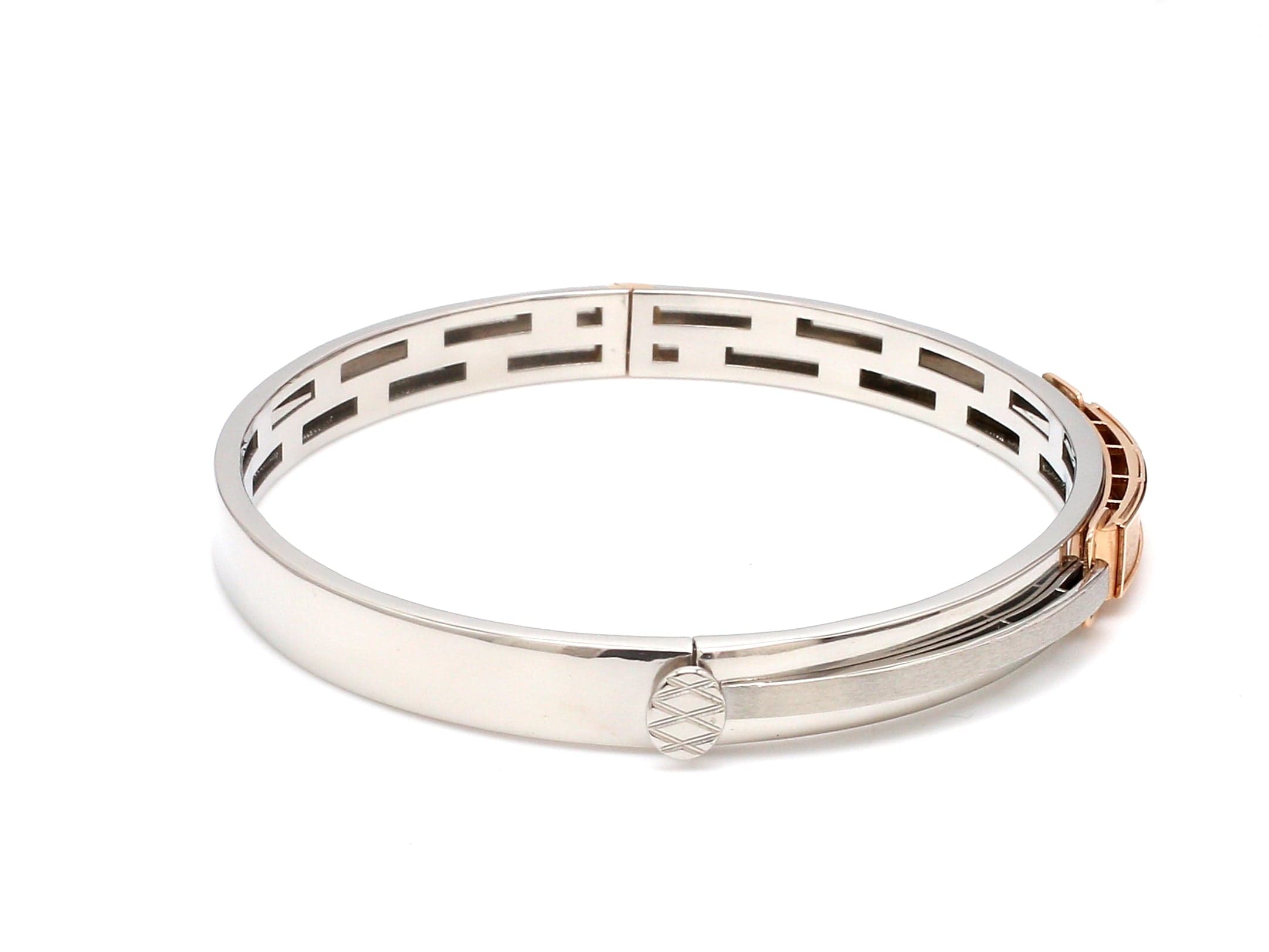 BVLGARI MEN BRACELET @ SILVER GOLD, Men's Fashion, Watches & Accessories,  Jewelry on Carousell