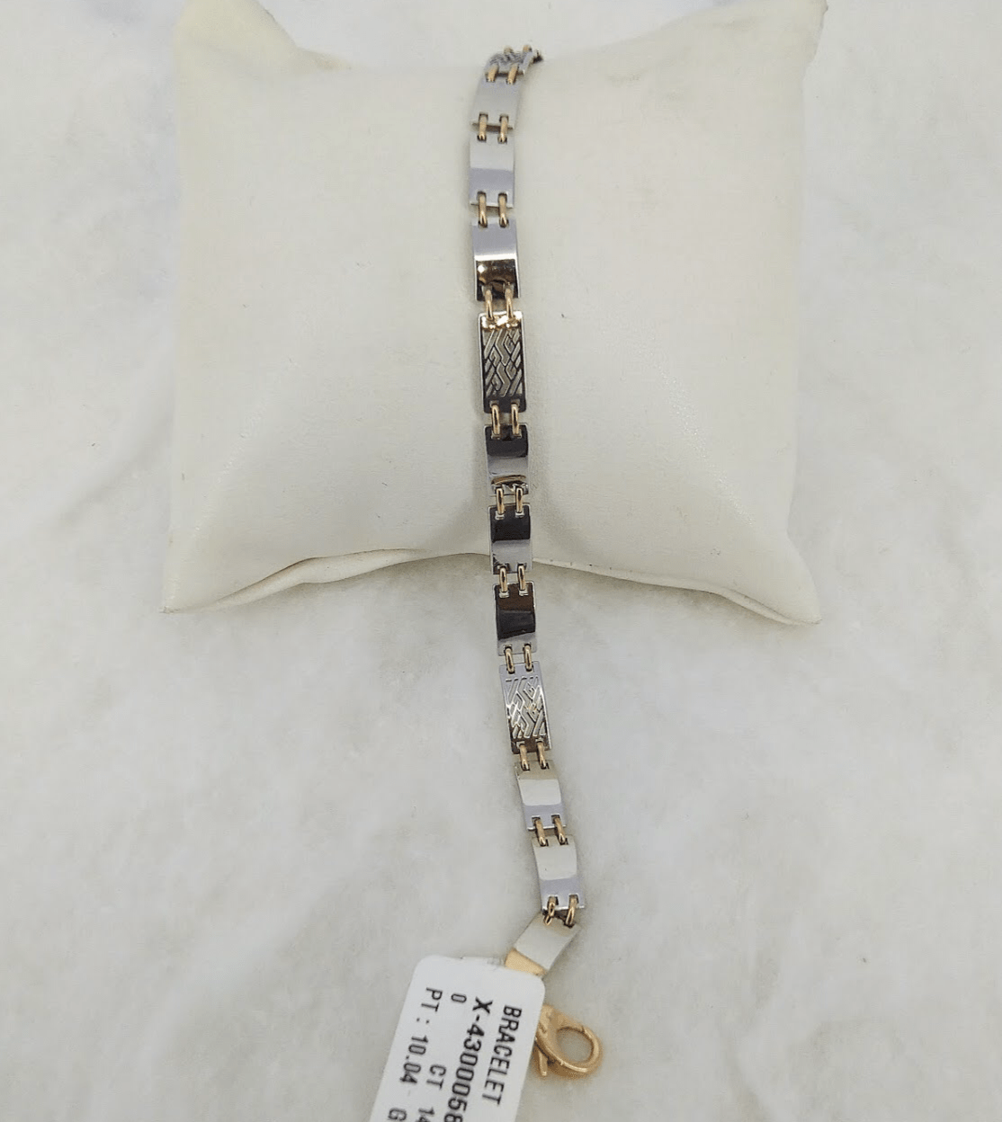 Men's Fancy Link Two-Tone 18 Karat Gold Bracelet For Sale at 1stDibs |  double sachin bracelet, 18 karat gold mens bracelet, 18mm deco seven-link  two-tone 18k gold bracelet
