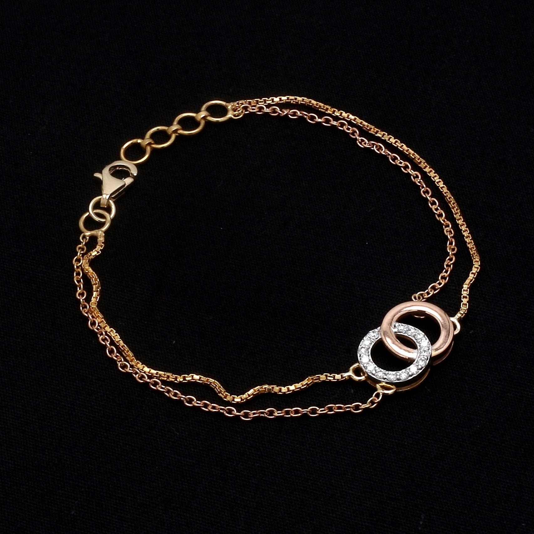 A 14k rose gold bracelet with diamonds ca. 6.00 ct in total according to  AIG certificate. - Bukowskis