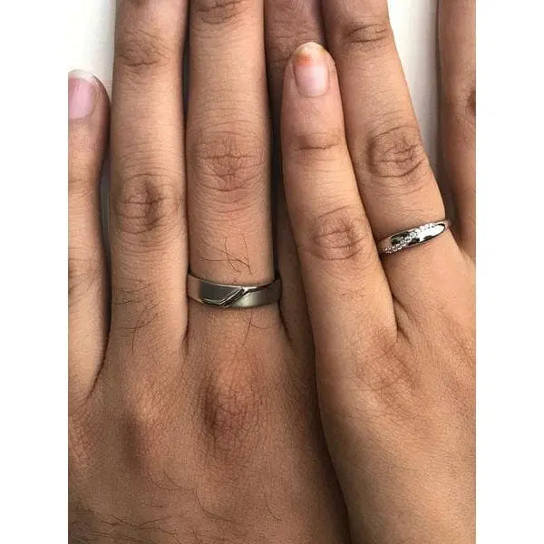 JL PT 453 Platinum Couple Rings actual photo on fingers. How the rings look when worn on hand.